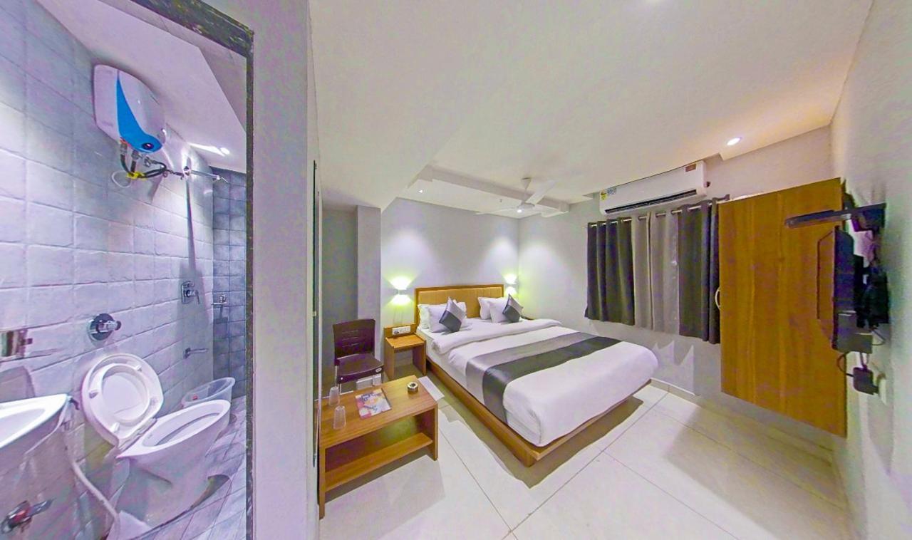 Hotel Nova Star Radźkot Zewnętrze zdjęcie